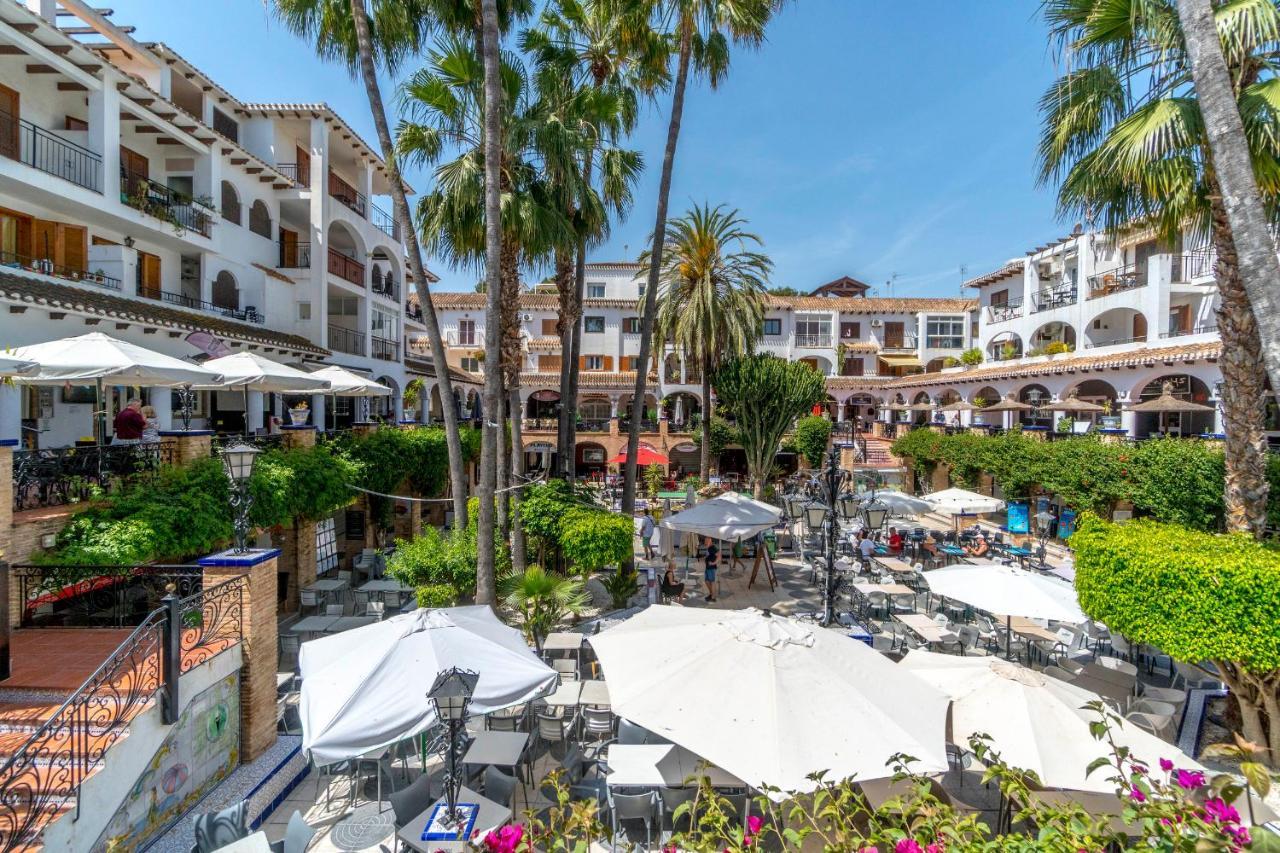 Villamartin Plaza Orihuela Exterior photo